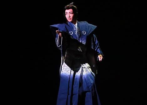 宝塚雪組トップスター就任！早霧せいなのファンクラブ入会方法