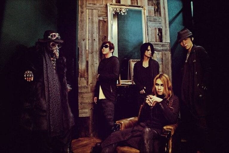 DIR EN GREYのDie率いる音楽プロジェクト「D E C A Y S」…その豪華メンバーとは！？
