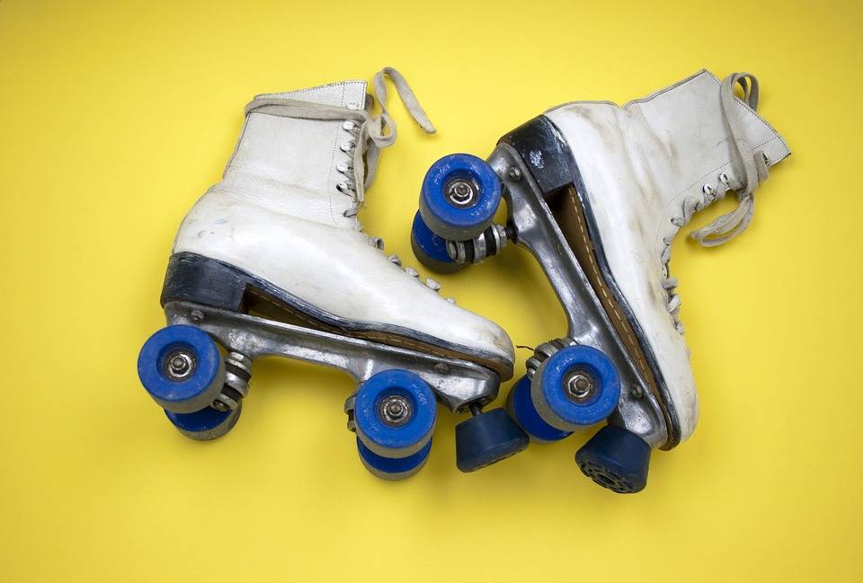 roller-skates-415389_960_720