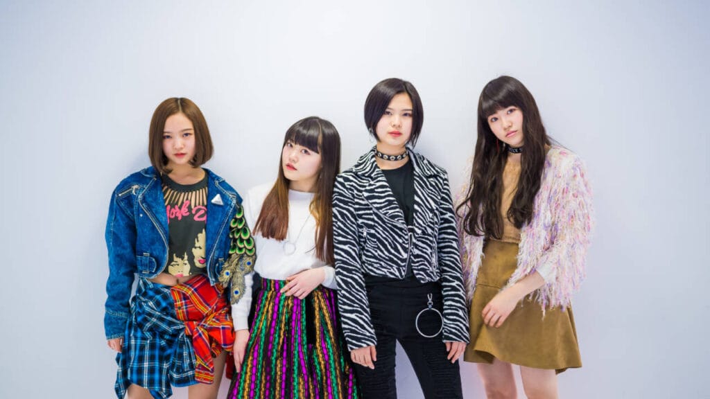 GIRLFRIENDが語る、渾身の2ndシングル「一直線」＆初ワンマンライブ「GIRLFRIEND％」に懸ける想い