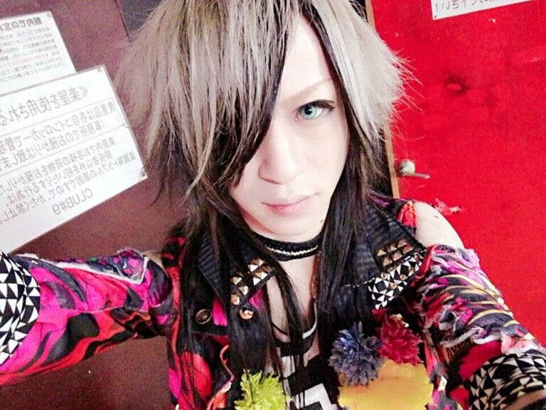 コドモドラゴンの“上手”花形ギタリスト・ゆめって一体どんな人？