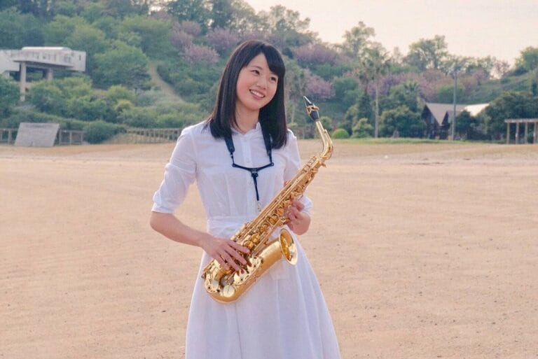 瀧野由美子ちゃんには『ずっと一緒の恋人がいる!?』ジャニヲタ？鉄オタ？巨乳？STU48センターの素顔を紹介！