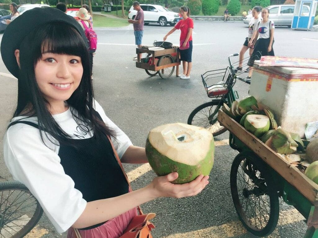 高槻といえば〇〇〇？ボンビーガールから人気声優へと登り詰めた大空直美さんの軌跡！