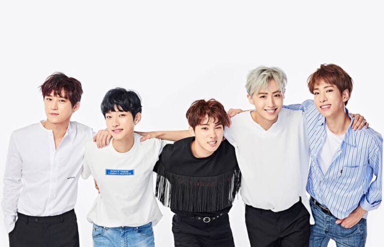 再始動のA-JAX、日本で桜色の旋風を巻き起こす!?新曲『Romeo』リリースへの思いを明かす