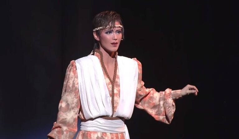 雪組イチの色男・彩凪翔！イケメンから3枚目まで何でもこなせるバイプレイヤー