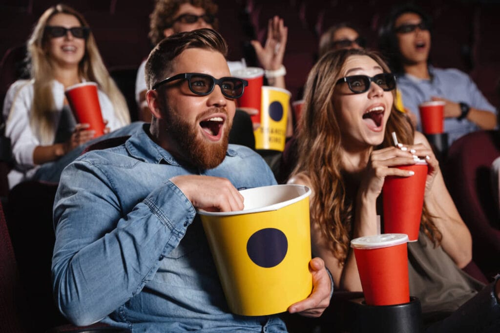 映画館ポイントカードを比較してみた！お得に映画を見る方法！