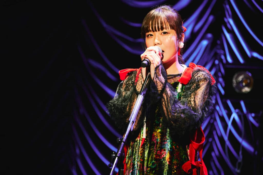 吉澤嘉代子2年ぶりの「お茶会ツアー2019」東京公演ライブレポート