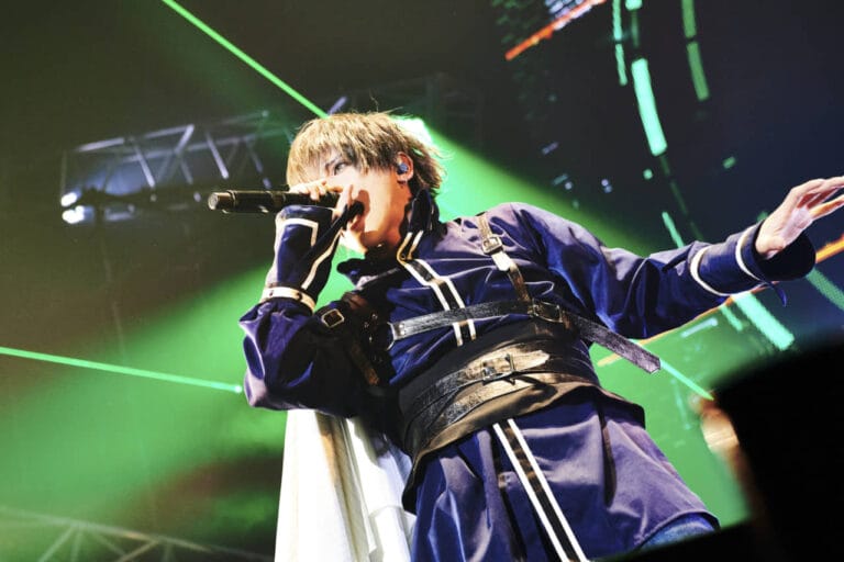 Royz「自分らしくいればいい」「誰もが変わりのいないヒーローだから」とエール