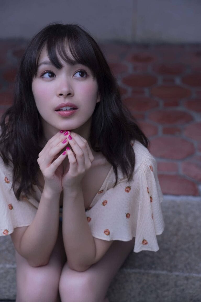 2020年最注目女優・関水渚のファースト写真集『関水渚 First Step』が発売決定！お渡し会イベントを大阪・東京で開催！
