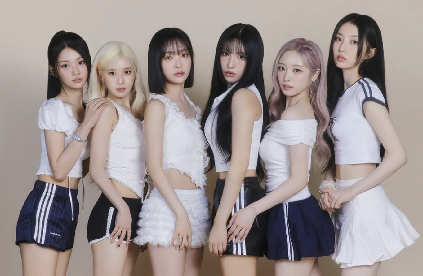 LIGHTSUMグループ集合写真